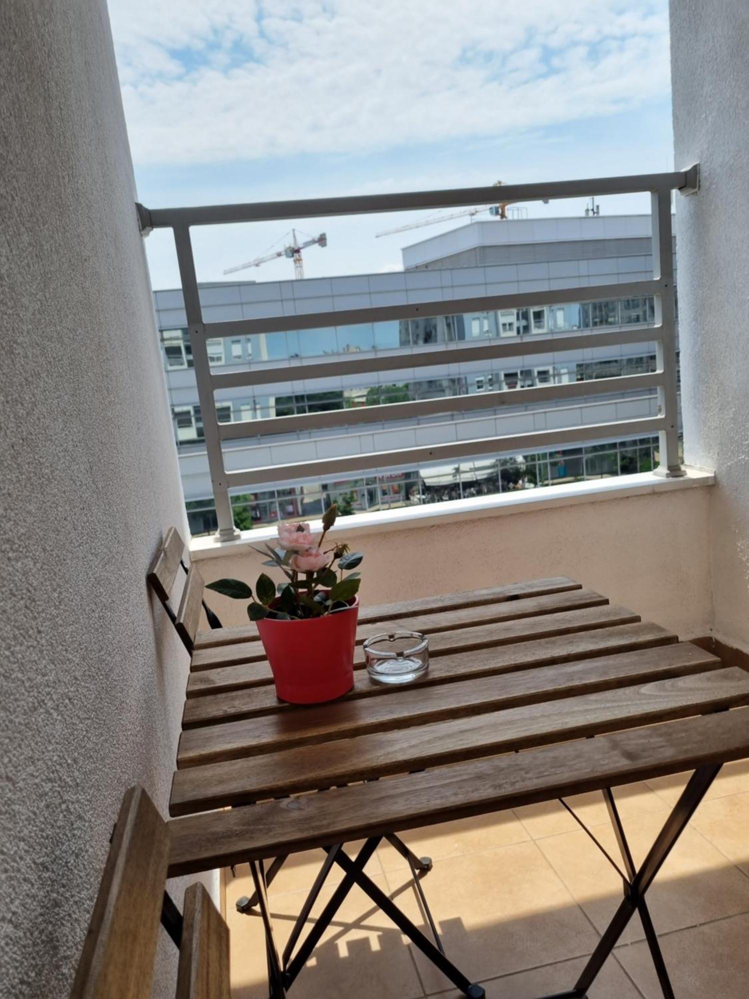 Euforia Apartment Belgrado Exterior foto